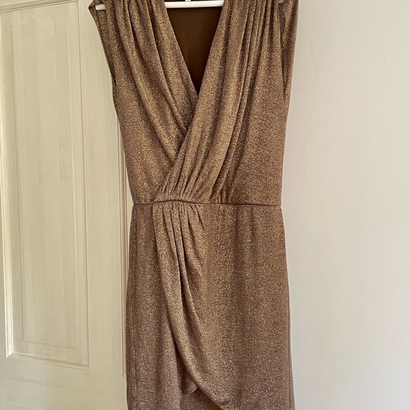 Vintage Halston heritage gold lame dress. US size 2. pristine - Picture 14 of 15